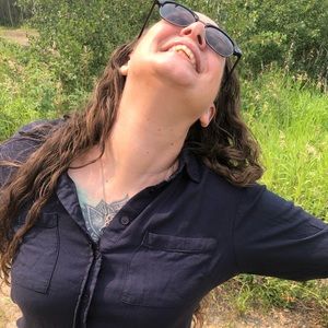Meet your Posher, Myra